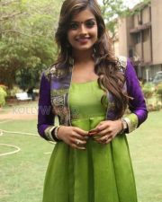 Tamil Actress Ashna Zaveri Pictures