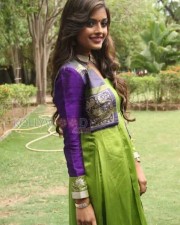 Tamil Actress Ashna Zaveri Pictures