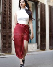Taxiwala Actress Priyanka Jawalkar Spicy Pictures