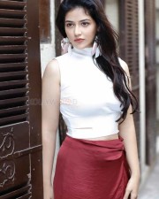 Taxiwala Actress Priyanka Jawalkar Spicy Pictures