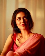 Taxiwala Actress Priyanka Jawalkar Spicy Pictures
