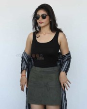 Taxiwala Heroine Priyanka Jawalkar Sexy Photos