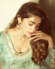 Telugu Diva Krithi Shetty in a Traditional Ethnic Kurti Photos 01