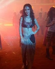 Thikka Movie Heroine Farah Karimi Pictures