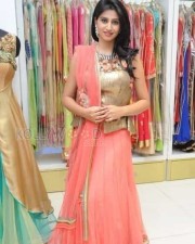 Tollywood Actress Shamili Sexy Saree Photos