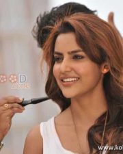 Vanakkam Chennai Heroine Priya Anand Photos