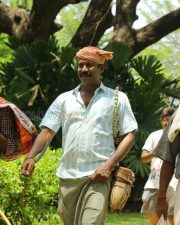 Vellai Yaanai Movie Photos