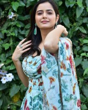 Actress Aashika Ranganath at Amigos Movie Press Meet Pictures 26