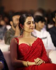 Actress Ashika Ranganath at Bhartha Mahasayulaku Wignyapthi Movie Pre Release Event Photos 02