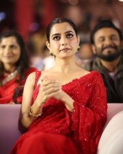 Actress Ashika Ranganath at Bhartha Mahasayulaku Wignyapthi Movie Pre Release Event Photos 03