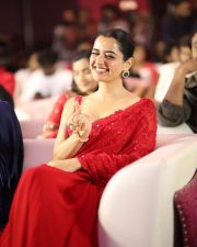 Actress Ashika Ranganath at Bhartha Mahasayulaku Wignyapthi Movie Pre Release Event Photos 04