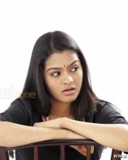 Actress Gayathri Photos