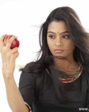 Actress Gayathri Photos