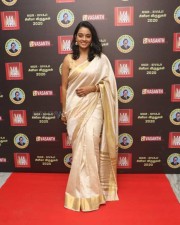Actress Gayathrie Shankar At V Mgr Sivaji Academy Awards Photos