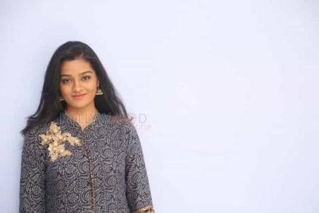 Actress Gayathrie Shankar Photos