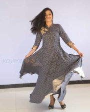 Actress Gayathrie Shankar Photos