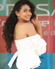 Actress Nithya Naresh Speech At Operation Gold Fish Movie Teaser Launch Photos