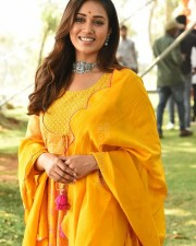 Actress Nivetha Pethuraj at Das Ka Dhamka Movie Opening Photos 16