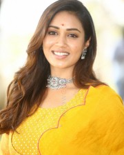 Actress Nivetha Pethuraj at Das Ka Dhamka Movie Opening Photos 40