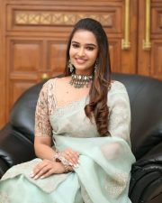 Actress Pujita Ponnada at Ravanasura Movie Pre Release Event Pictures 17