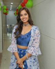 Actress Pujitha Ponnada Inaugurates Beyou Salon At Bhimavaram Photos