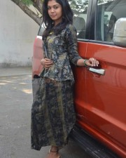 Actress Riythvika At Onnaigal Jaakiradhai Movie Press Meet Stills