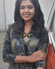 Actress Riythvika At Onnaigal Jaakiradhai Movie Press Meet Stills