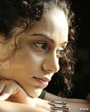 Actress Rupa Manjari Naan Movie Pictures