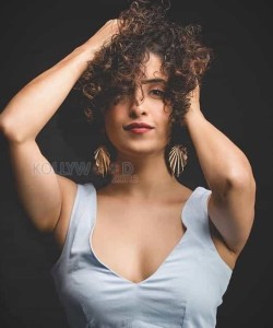 Actress Sanya Malhotra Photos