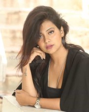 Actress Shubhangi Pant At Neekosam Movie Pre release Event Photos