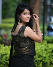 Actress Shubhangi Pant at Rave Naa Cheliya Trailer Launch Pictures