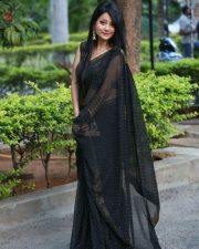 Actress Shubhangi Pant at Rave Naa Cheliya Trailer Launch Pictures