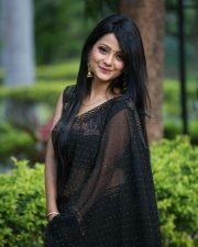 Actress Shubhangi Pant at Rave Naa Cheliya Trailer Launch Pictures