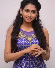Beautiful Actress Nithya Naresh Photoshoot Stills