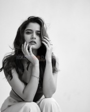 Beautiful Ashika Ranganath in a Crop Top Black and White Pictures 02