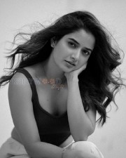 Beautiful Ashika Ranganath in a Crop Top Black and White Pictures 06 Beautiful Ashika Ranganath in a Crop Top Black and White Pictures 06