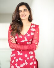 Beautiful Heroine Ashika Ranganath at Naa Saami Ranga Interview Pictures 18