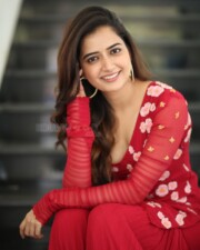 Beautiful Heroine Ashika Ranganath at Naa Saami Ranga Interview Pictures 42