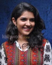 Deeksha Seth Cute Pics
