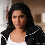 Deeksha Seth 46 Deeksha Seth Rowdi Raja Movie Spicy Sexy Photos