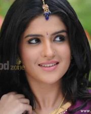 Deeksha Seth Rowdi Raja Movie Spicy Sexy Photos