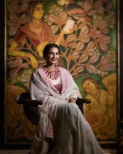 Enchanting Sonam Kapoor Photoshoot Stills 05