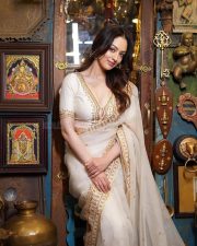 Glowing Sandeepa Dhar in an Off White Ivory Pure Crepe Saree with a Matching Gold Embroidered Blouse Pictures 03