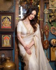 Glowing Sandeepa Dhar in an Off White Ivory Pure Crepe Saree with a Matching Gold Embroidered Blouse Pictures 03