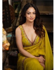 Gorgeous Sandeepa Dhar Cleavage in a Yellow Embroidered Saree Photos 01