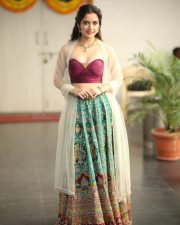 Heroine Ashika Ranganath at Bhartha Mahasayulaku Wignyapthi Interview Pictures 06 Heroine Ashika Ranganath at Bhartha Mahasayulaku Wignyapthi Interview Pictures 06
