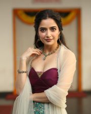 Heroine Ashika Ranganath at Bhartha Mahasayulaku Wignyapthi Interview Pictures 11
