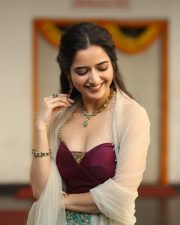Heroine Ashika Ranganath at Bhartha Mahasayulaku Wignyapthi Interview Pictures 13