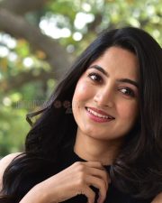 Heroine Kushee Ravi at Pindam Movie Interview Photos 30