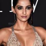 Hot Bollywood Actress Sonam Kapoor Sexy Cleavage Photos 03 Hot Bollywood Actress Sonam Kapoor Sexy Cleavage Photos 03